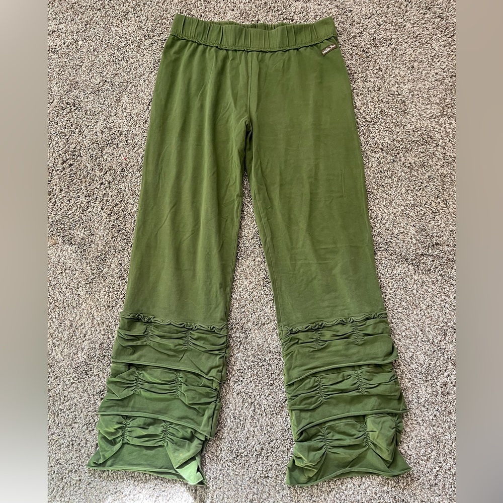 Army Green size medium Matilda Jane ruffled pants never worn.